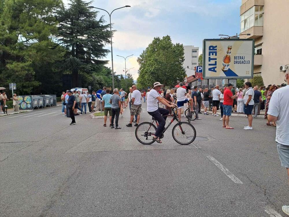 Protest USSCG zbog nepotpisivanja Opšteg kolektivnog ugovora